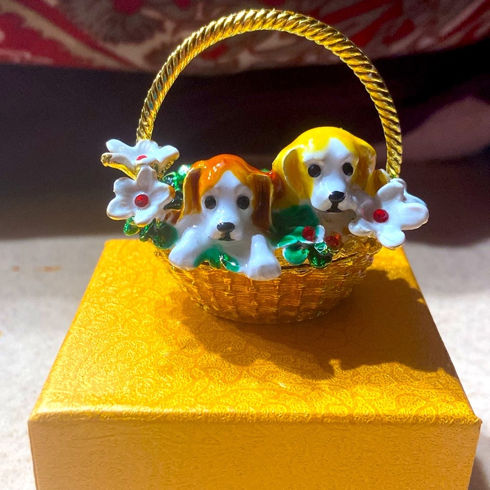 Puppy Basket Trinket Box NWT